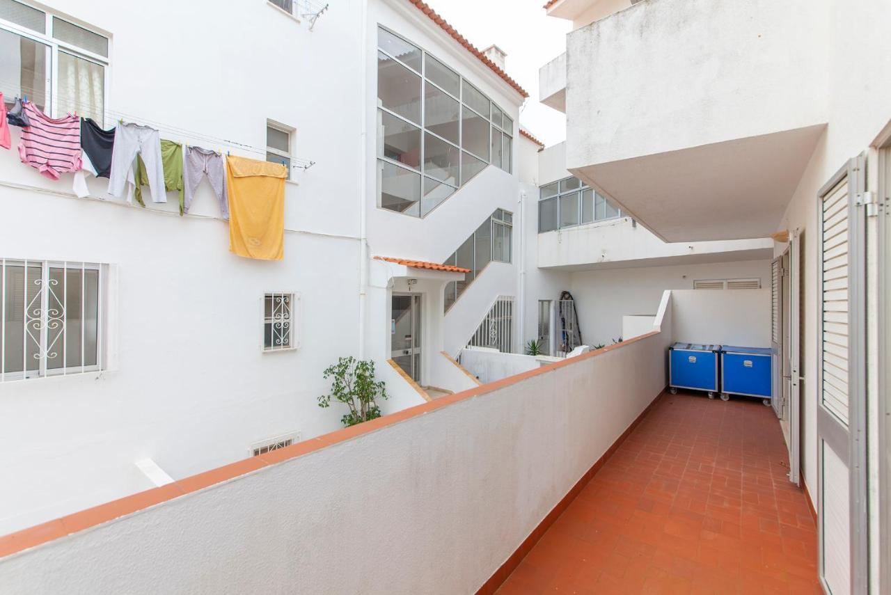 B18 - Village Street Apartment Lagos Exterior photo